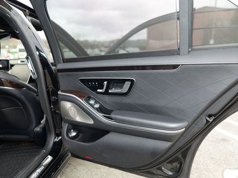 Used 2022 Mercedes-Benz S 580 4MATIC Sedan image 26