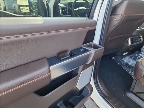 New 2026 Ford F350 King Ranch w/ Chrome Package image 18