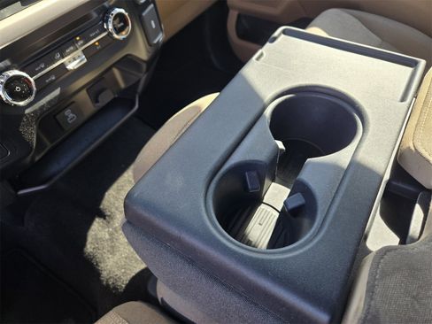 Used 2022 Ford F150 XLT w/ Equipment Group 301A Mid image 18