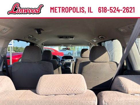 Used 2017 Honda Odyssey SE image 14