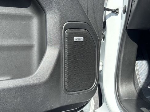 Used 2022 Chevrolet Silverado 2500 High Country w/ Technology Package image 20