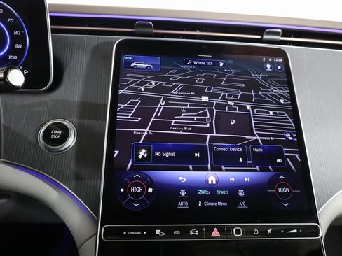 Certified 2023 Mercedes-Benz EQE 350+ 4MATIC SUV w/ Exclusive Trim Package image 22