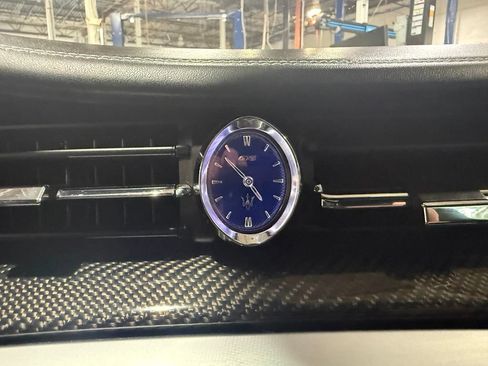 Used 2015 Maserati Quattroporte GTS RWD image 36