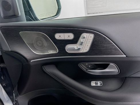 Certified 2026 Mercedes-Benz GLE 350 4MATIC image 28