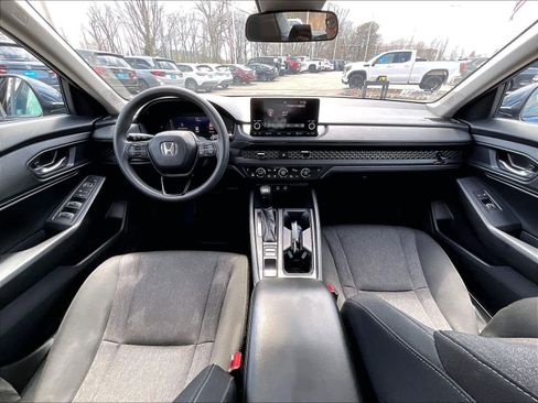 Used 2023 Honda Accord EX image 21