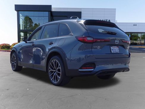 Certified 2025 MAZDA CX-70 Plug-In Hybrid w/ Premium Pkg AWD/4WD image 7