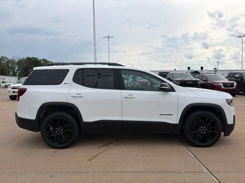 Used 2023 GMC Acadia SLT w/ Elevation Edition AWD/4WD image 2