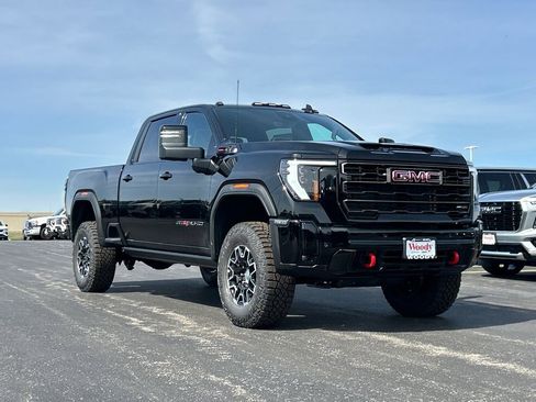 New 2026 GMC Sierra 2500 AT4X image 2