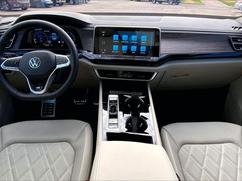 New 2026 Volkswagen Atlas SEL Premium R-Line AWD/4WD image 5
