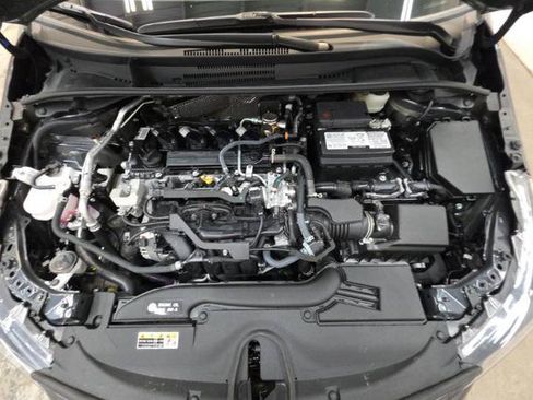 Used 2026 Toyota Corolla LE FWD image 7