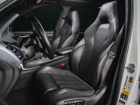 Used 2017 BMW X5 M image 36