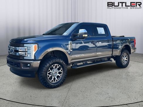 Used 2017 Ford F250 King Ranch w/ King Ranch Ultimate Package image 2