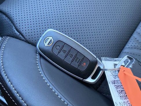 New 2026 Nissan Rogue Platinum w/ Platinum Premium Package image 31