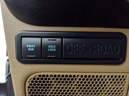 Used 2014 Jeep Wrangler Unlimited Rubicon w/ Dual Top Group AWD/4WD image 14