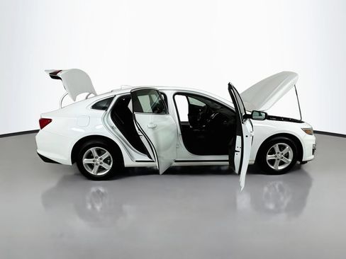 Used 2024 Chevrolet Malibu LT FWD image 25