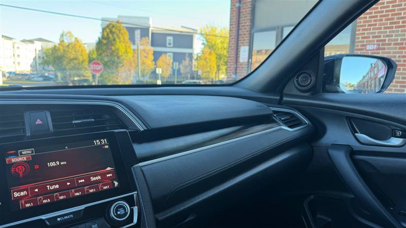 Used 2019 Honda Civic Sport image 26