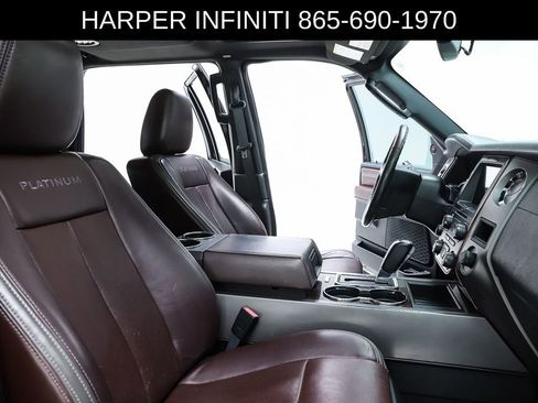 Used 2017 Ford Expedition EL Platinum AWD/4WD image 35