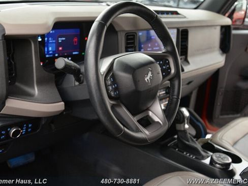 Used 2024 Ford Bronco Wildtrak image 13