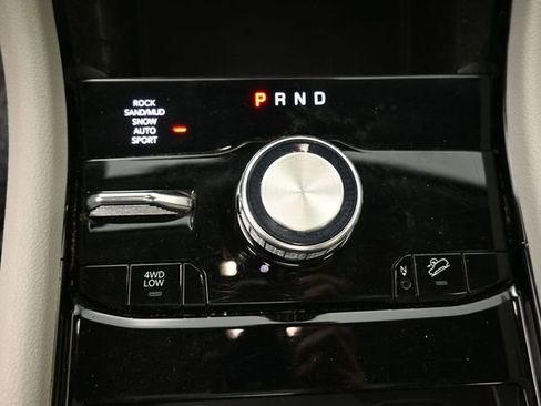 Used 2021 Jeep Grand Cherokee L Overland w/ Luxury Tech Group IV image 31