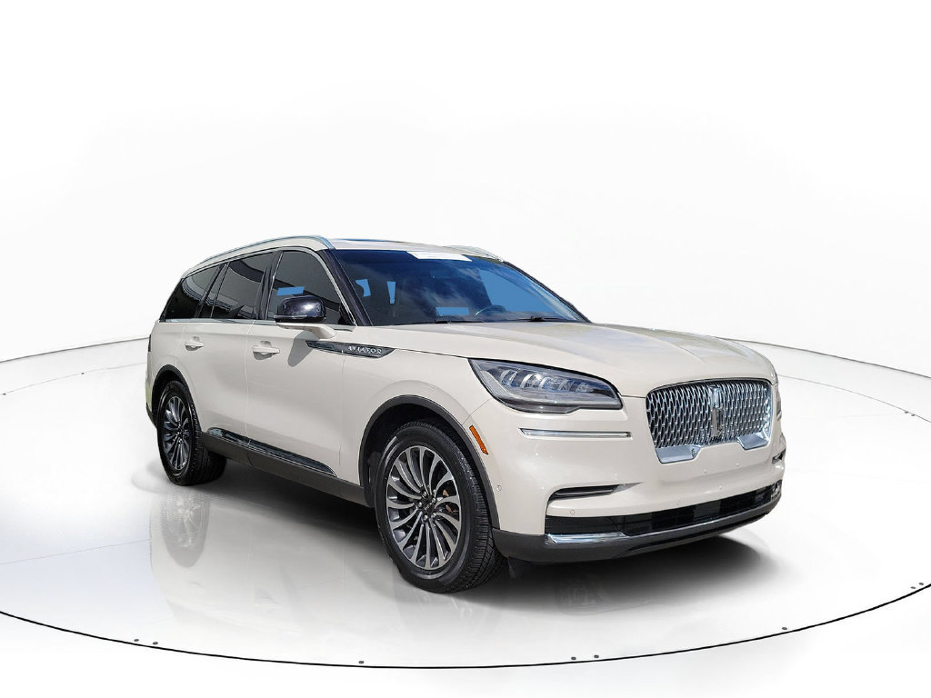 Certified 2023 Lincoln Aviator Reserve w/ Equipment Group 201A RWD image 2