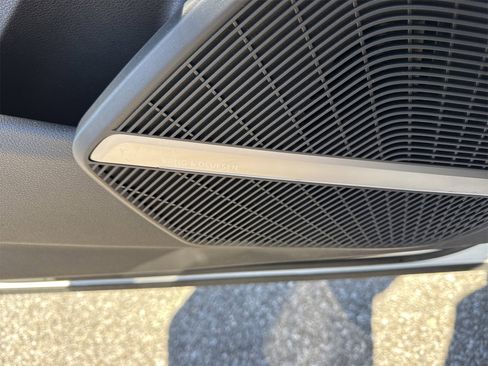 Used 2018 Audi Q5 Prestige image 41