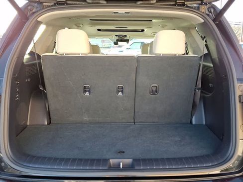 Used 2024 Hyundai Palisade Limited image 30