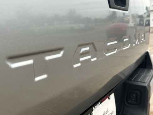 Used 2024 Toyota Tacoma SR5 AWD/4WD image 6