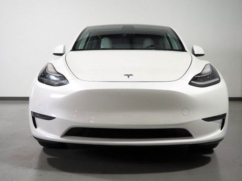 Used 2021 Tesla Model Y Long Range AWD/4WD image 43