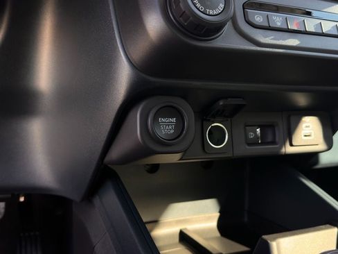 New 2026 Ford Maverick Lariat w/ 4K Tow Package image 39