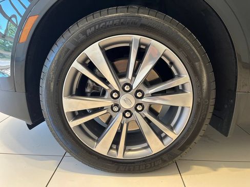 Used 2024 Cadillac XT5 Premium Luxury AWD/4WD image 16