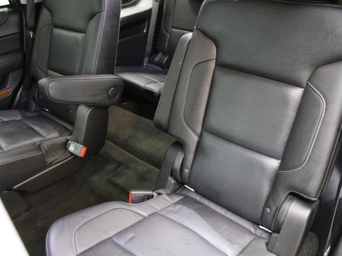 Used 2018 Chevrolet Tahoe Premier AWD/4WD image 18