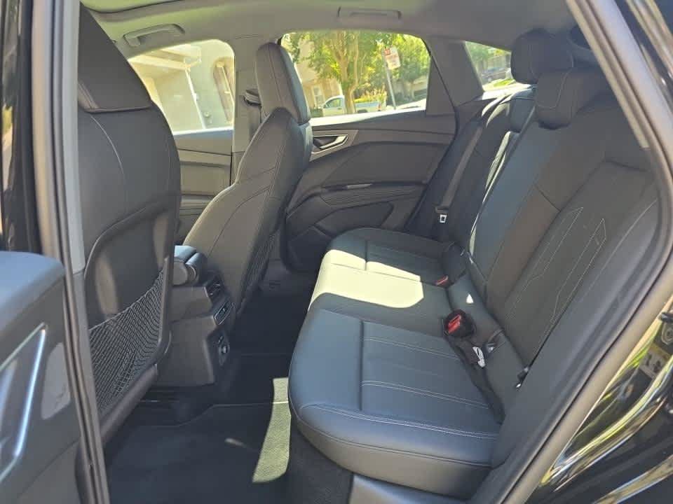 Used 2023 Audi Q4 e-tron Premium Plus AWD/4WD image 20