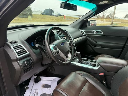 Used 2014 Ford Explorer Sport w/ Equipment Group 401A image 12