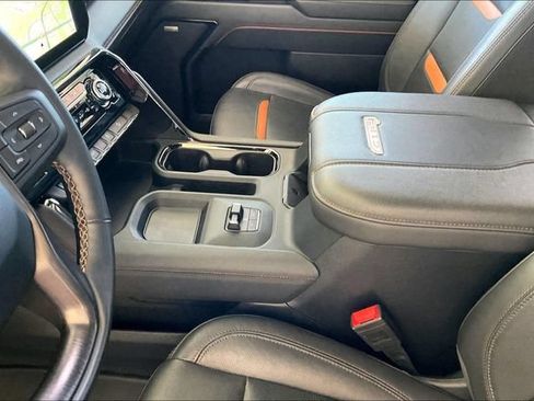Used 2024 GMC Sierra 2500 AT4 w/ Max Trailering Package AWD/4WD image 13