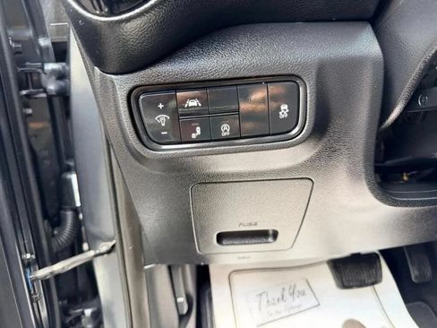Used 2020 Kia Soul EX FWD image 37