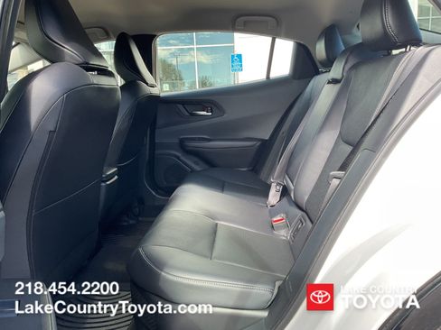 Used 2026 Toyota Prius XLE FWD image 19