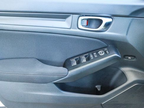 Used 2025 Honda Civic LX image 25