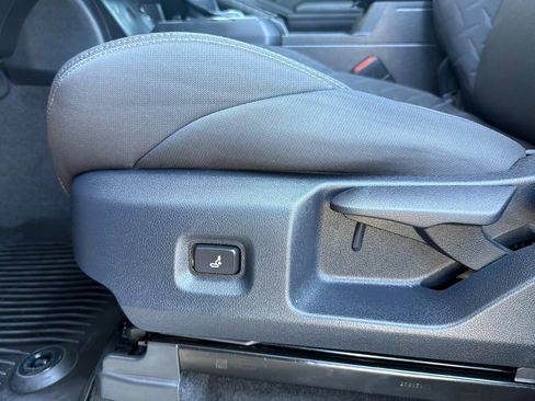 Used 2025 Toyota Tacoma SR RWD image 15
