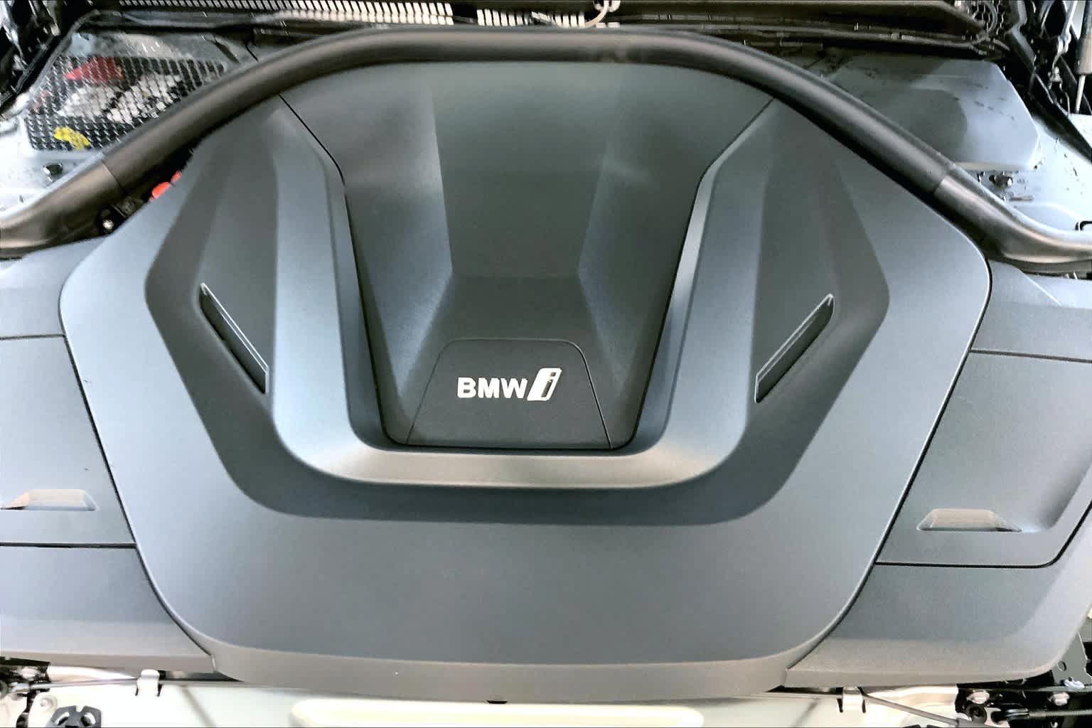 Used 2024 BMW i4 eDrive35 w/ Premium Package RWD image 17