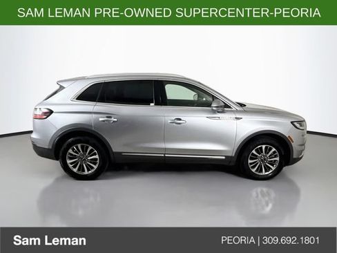 Used 2021 Lincoln Nautilus FWD w/ Equipment Group 101A image 8