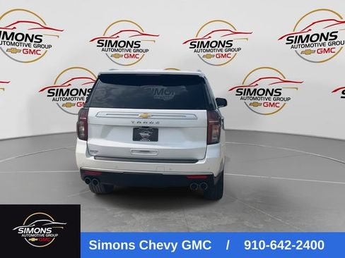 Used 2024 Chevrolet Tahoe High Country AWD/4WD image 8