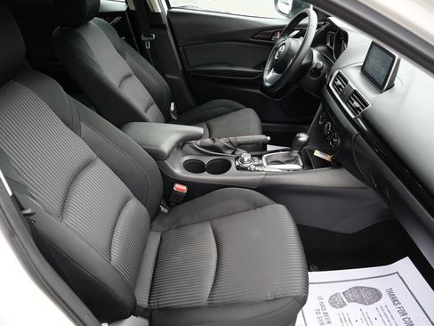 Used 2015 MAZDA MAZDA3 i Touring FWD image 18