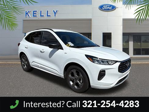 Certified 2023 Ford Escape ST-Line w/ Tech Pack #1 FWD image 7