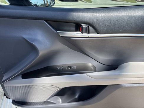 Used 2023 Toyota Camry LE FWD image 17