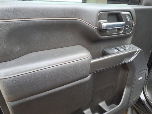 Used 2023 GMC Sierra 2500 AT4 w/ AT4 Preferred Package image 12