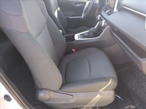 Used 2024 Toyota RAV4 XLE image 19
