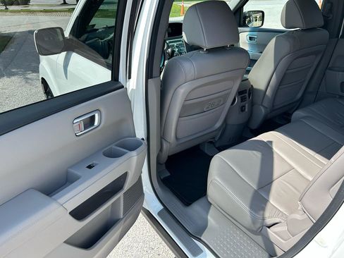 Used 2011 Honda Pilot EX-L image 12