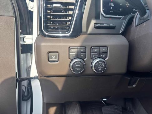 New 2026 GMC Sierra 2500 Denali w/ Denali Reserve Package image 14