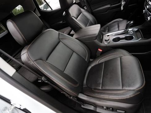 Used 2020 Chevrolet Traverse RS FWD image 79
