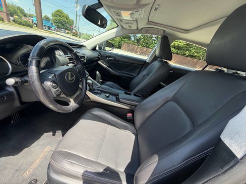 Used 2015 Lexus IS 250 AWD w/ Navigation System Package image 6